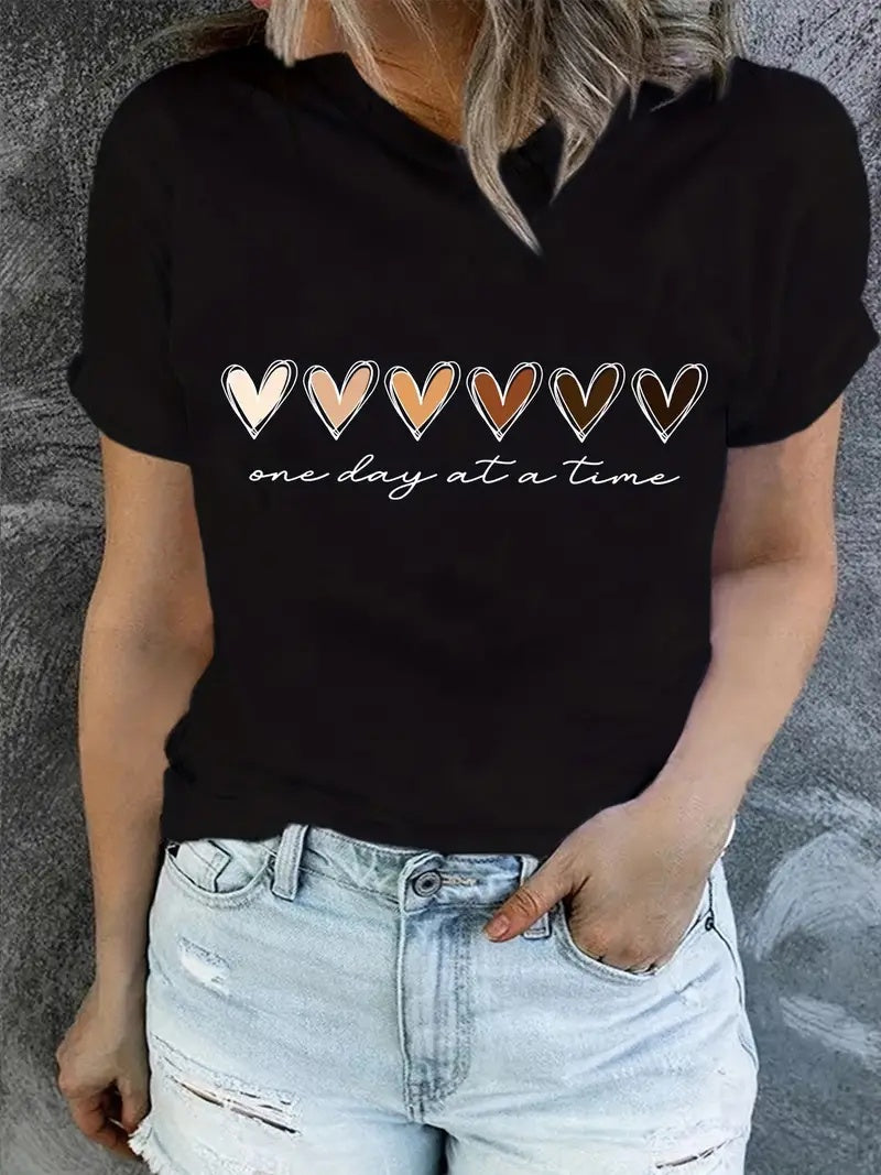 T-shirt con stampa cuori