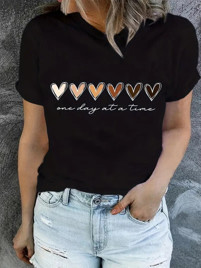 T-shirt con stampa cuori