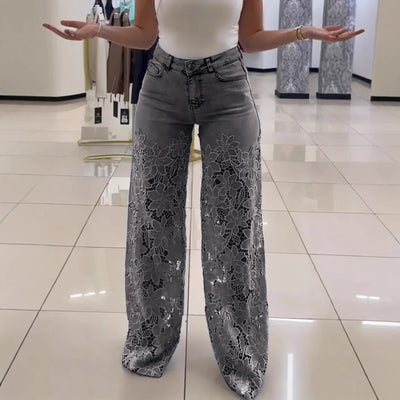 Jeans con fantasia floreale