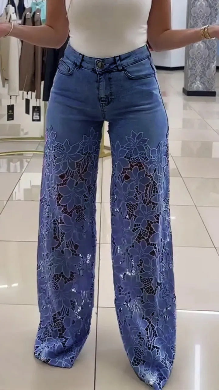 Jeans con fantasia floreale