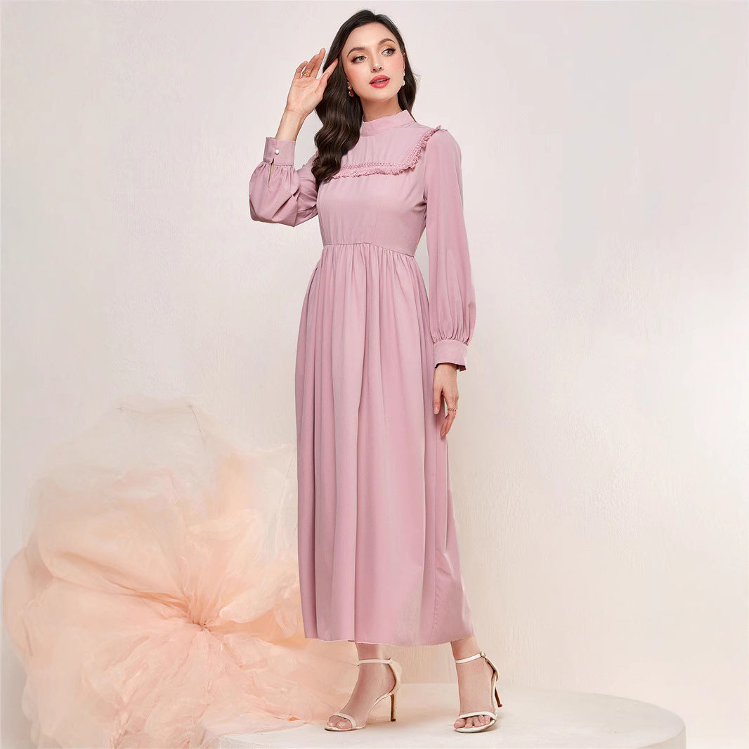 Abito lungo elegante con collo alto